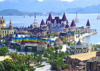 Nha Trang: one of 17 best tourist cities in Viet Nam by Touropia